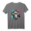 Monkey DJ T-Shirt mit Kopfhörer und Sonnenbrille - Lustiges Musik-Design für Partygänger, DJs & Clubbesucher