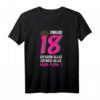 Volljährig Mädchen 18. Geburtstag T-Shirt - Lustiges Outfit mit Spruch für den besonderen Tag, Geschenkidee für Tochter, Frau & Freundin