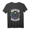 Herren Unterschätze nie einen alten Mann mit Tennisschläger T-Shirt – Lustiges Tennis-Shirt für Senioren, Rentner & Tennisteam-Geschenk