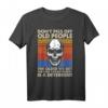 Verpiss alte Leute nicht - Lustiges Skull T-Shirt mit humorvollen Aufschriften für Weihnachten, Halloween & Alltag