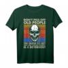 Verpiss alte Leute nicht - Lustiges Skull T-Shirt mit humorvollen Aufschriften für Weihnachten, Halloween & Alltag