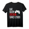 12 Jahre Gamer Geburtstag T-Shirt - Eat Sleep Zocken Since 2009, Perfektes Geschenk für junge Videospieler & Pro Player