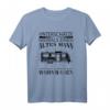Herren Alter Mann mit einem Wohnwagen Rentner Camper T-Shirt - Lustiges Camping-Design für Womo Fahrer, Roadtrips & Geschenke
