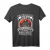 Unterschätze niemals einen alten Mann, der im August geboren wurde - Cooles Geburtstags-T-Shirt für Männer im besten Alter, Opa, Vater & Onkel