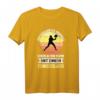 Unterschätze niemals einen alten Mann mit Tennisschläger T-Shirt – Lustiges Tennis Motiv für Rentner, Tennisfans & Vereinsmitglieder