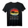 Unterschätze niemals einen alten Mann mit einer Motorsäge T-Shirt - Lustiges Holzfäller Geschenk für Waldarbeiter, Förster & Männer, die gern in den Wald gehen