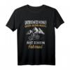 Unterschätze niemals einen alten Mann mit einem Fahrrad T-Shirt - Lustiges Geschenk für Fahrradfahrer, Papa, Opa & Rentner zum Geburtstag & Vatertag