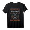 Unterschätze Niemals Einen Alten Mann Kettensäge Motorsäge T-Shirt – Witziges Geschenk für Waldarbeiter, Förster & Männer, die Holzarbeiten lieben