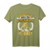 Unterschätzen Sie niemals einen alten Mann auf einem E-Bike T-Shirt - Lustiges Geschenk für Rentner, Opa & Fahrradliebhaber zum Geburtstag