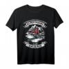 Unterschätze niemals einen alten Mann auf Skiern T-Shirt – Lustiges Geschenk für Skifahrer, Väter, Freunde & Kollegen zu Geburtstag oder Weihnachten