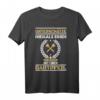 Herren Dart Trikot - Unterschätze niemals einen alten Mann Dartpfeil T-Shirt, ideales Geschenk zu Weihnachten & Geburtstag