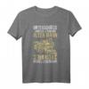 Herren Unterschätzen Sie niemals einen alten Mann mit einer Eisenbahn T-Shirt - Lustiges Geschenk für Eisenbahn- und Modellbahn-Fans zu Weihnachten, Geburtstag, Mutter- und Vatertag