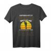 Alter Mann mit Tuba - Lustiges Tuba Bassisten Geschenk T-Shirt für Musiker und Tubisten, Perfekt für Geburtstage & Musikproben