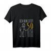 Damen 50er Geburtstag Mann T-Shirt – Lustiges V-Ausschnitt Design für den runden 50. Geburtstag mit humorvollem Spruch