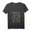 Damen 50er Geburtstag Mann T-Shirt – Lustiges V-Ausschnitt Design für den runden 50. Geburtstag mit humorvollem Spruch