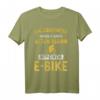 Niemals Alten Mann Unterschätzen E-Bike T-Shirt - Humorvolles Geschenk für E-Bike Fahrer im Alter