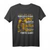Lustiges HapDog T-Shirt für Männer mit Skelett, Tod und Waffenmotiv – Perfektes Geschenk zum Geburtstag