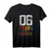 Seit 6 Jahren genial T-Shirt - Lustiges Geburtstagsgeschenk für 6-Jährige, Bruder, Schwester, Freunde und Familie