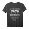Lustiges Familien Weihnachtsgeschenk Advent Shirt für Mama, Stiefmutter & die ganze Familie - Perfektes Geschenk für Weihnachten, Geburtstag & Advent
