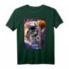 NASA Astronaut Basketball In Space Graphic T-Shirt - Officially Licensed NASA Merchandise für Raumfahrt- und Basketballfans