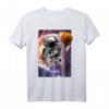 NASA Astronaut Basketball In Space Graphic T-Shirt - Officially Licensed NASA Merchandise für Raumfahrt- und Basketballfans