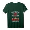 Damen Eishockey Mama T-Shirt mit V-Ausschnitt – Perfektes Geschenk für Eishockeyfans, Trainerinnen und Unterstützerinnen zu Geburtstag, Weihnachten & Co.