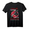 Ich habe Tattoos und eine Ausbildung T-Shirt – Lustiges Geschenk zum Geburtstag, Weihnachten oder Halloween für Tattoo-Liebhaber und stolze Menschen