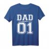 DAD 01 Familien Outfit | Partnerlook T-Shirts für Mutter, Vater & Kind | Perfektes Geschenk für Eltern & Familienfotos