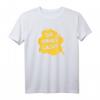 Die immer lacht T-Shirt – Lustiges, klassisch geschnittenes Shirt für Fröhliche & Humorvolle