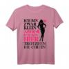 Lustiges Chefin T-Shirt mit Spruch – Klein Aber Bin Die Chefin Hier – Perfektes Geschenk für Geburtstag oder Weihnachten
