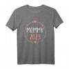 Mama 2023 Schwangerschaftsankündigung T-Shirt – Persönliches Baby-News Shirt für besondere Momente