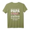 Lustiges Männertag T-Shirt für Papa & Stiefpapa mit Spruch – Witziges Geschenk für Vatertag, Männertag & Himmelfahrt