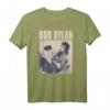 Bob Dylan Official Chair Photo T-Shirt - Lizenzierte Bandmerchandise für Musikfans, klassisch geschnitten