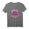 Endlich 20 aber meine Eltern wohnen immer noch bei mir - Lustiges Geburtstags-T-Shirt für Mädchen zum 20. Geburtstag
