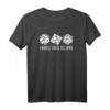 Choose Your Weapon Würfel T-Shirt – Für Rollenspieler, Brettspiel- und Tabletop-Fans, perfekte Geschenkidee für Würfelspieler