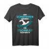 Zum Schwimmen Geboren Zur Schule Gezwungen T-Shirt – Lustiges Geschenk für Schwimmer zu Geburtstag oder Weihnachten