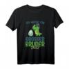 Kinder Ich werde Großer Bruder 2022 Dino Dinosaurier Piraten Baby T-Shirt – Lustiges Geschenk für den großen Bruder zur Schwangerschaft & Familienzuwachs