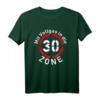 Runder Geburtstag Vollgas in die 30er Zone T-Shirt – Perfektes Geschenk für Autoliebhaber, Schrauber und Freunde zum 30. Geburtstag