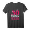 30. Geburtstag Geschenk für Frauen Jahrgang 1993 – Birthday Queen Krone T-Shirt für Damen, Mama & Freunde zum Jubiläum
