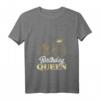 Damen HapDog Geschenk Jahrgang 1983 Birthday Queen Krone T-Shirt mit V-Ausschnitt – Perfekt für die Party & als Überraschung