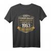 Lustiges 61. Geburtstag T-Shirt für Mann und Frau - Witzige Geschenkidee & Deko für 61 Jahre Feier