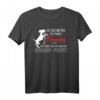 Leg dich niemals mit meinem Frauchen an - Lustiges Hundebesitzer T-Shirt als Geschenk für Hundehalter, Männer & Frauen