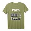 Papa am Tag Gamer in der Nacht Geschenk - Lustiges T-Shirt für Nerds & Geeks, Geburtstags- & Weihnachtsgeschenk für Videospieler