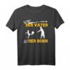 Wie der Vater so der Sohn Fußball Papa Partnerlook T-Shirt – Perfektes Familien-Outfit und Geschenk für Fußballfans zu Weihnachten, Geburtstag & Vatertag