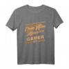 Herren Gamer Geschenk - Lustiges Zocker T-Shirt für Videospieler, Gamer und Nerds als perfekte Überraschung für Geburtstag, Vatertag & Gamer Partys