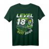 Level 18 Jahre Geburtstagsshirt für Jungen Gamer 2005 - Originelles Gaming Geschenk zum 18. Geburtstag für Zocker und Videospiel-Fans
