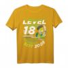 Level 18 Jahre Geburtstagsshirt für Jungen Gamer 2005 - Originelles Gaming Geschenk zum 18. Geburtstag für Zocker und Videospiel-Fans