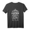 Herren Leg dich niemals mit einem Gärtner an - Lustiges Gärtner T-Shirt als Geschenk für Hobbygärtner, Familienmitglieder & Gartenfreunde zu Weihnachten, Ostern, Vatertag & Geburtstag
