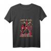 Damen Just A Girl Who Loves Horror Movies Halloween-Kostüm T-Shirt mit V-Ausschnitt – Perfekte Geschenkidee für Horrorfilm-Fans, Halloween & Feiertage