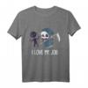 Kawaii Grim Reaper I Love My Job Halloween T-Shirt – Süßes Gothic Sensenmann Design für Halloween Partys & Geschenke für Kawaii & Gothic Fans